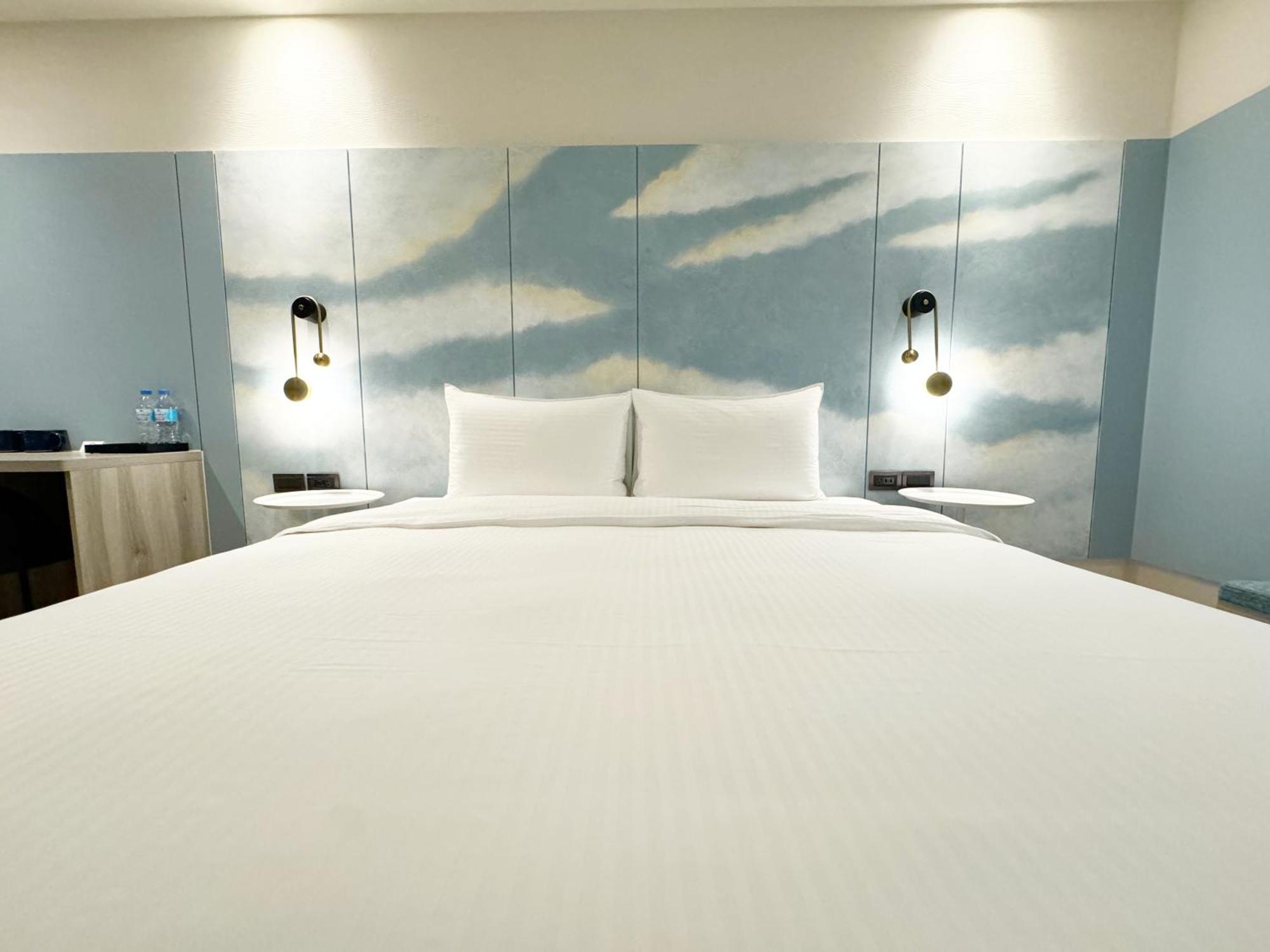 Joie De Inn Taichung Exterior photo