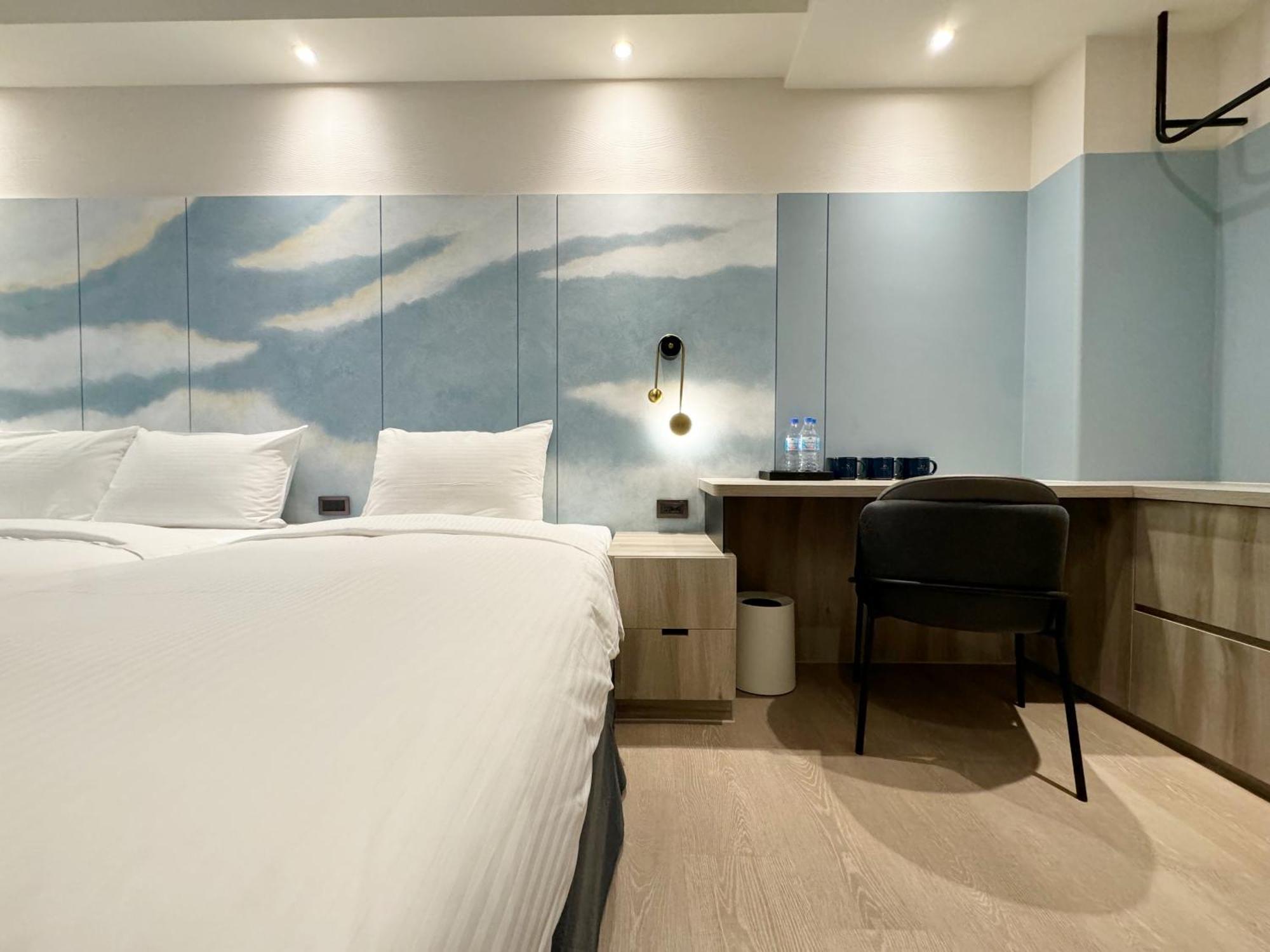 Joie De Inn Taichung Exterior photo