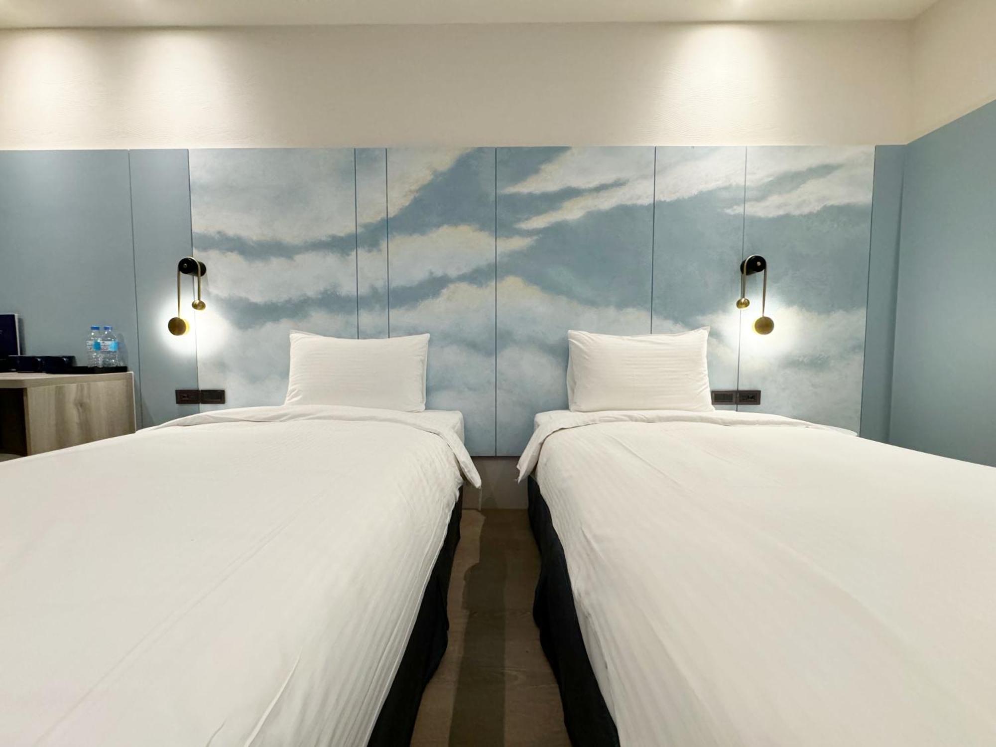Joie De Inn Taichung Exterior photo
