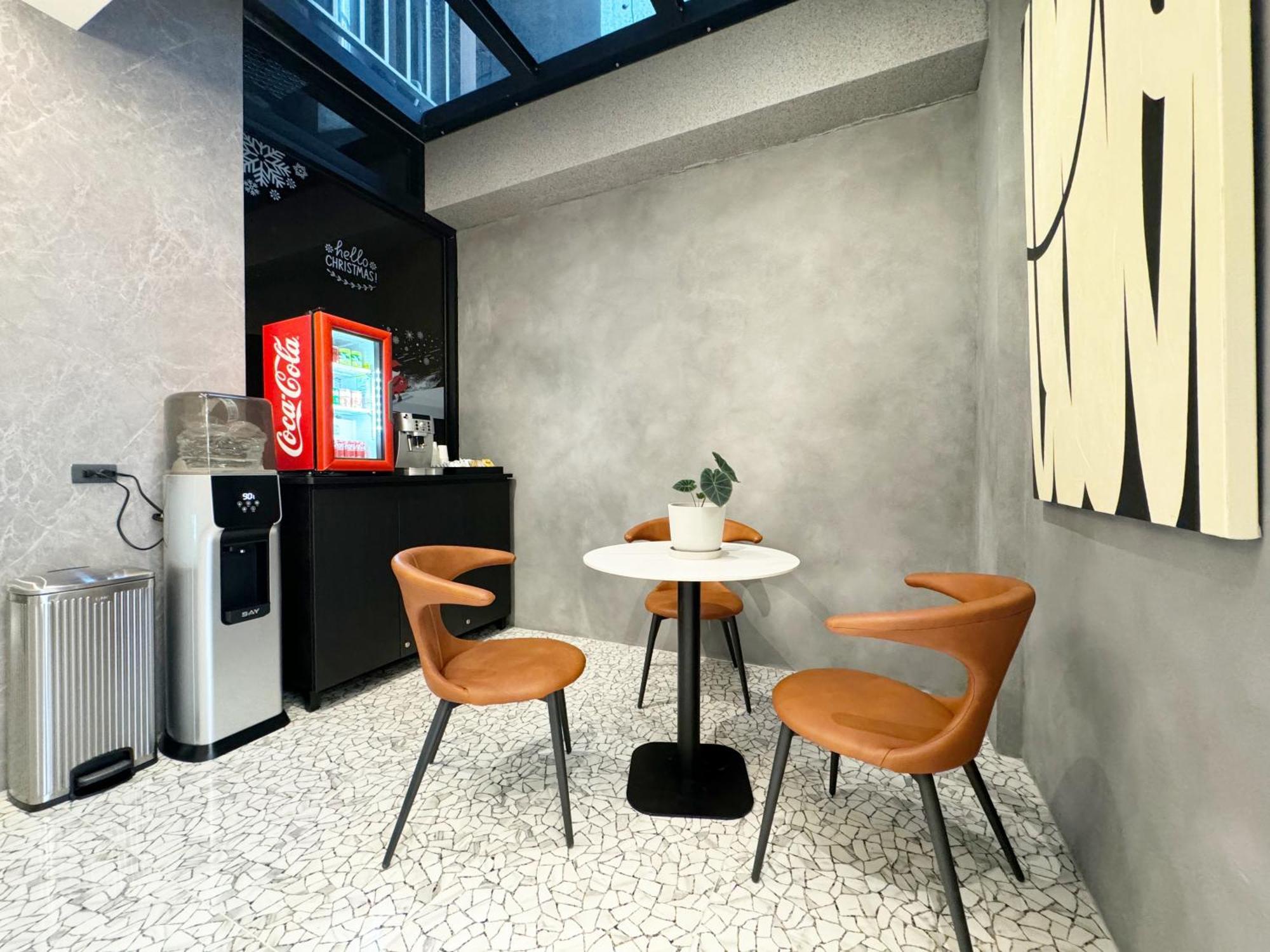 Joie De Inn Taichung Exterior photo