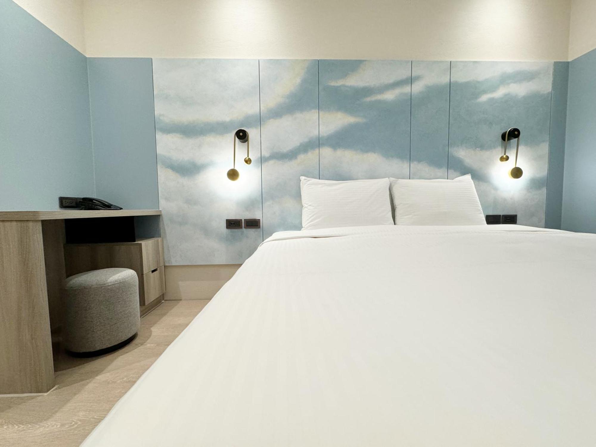 Joie De Inn Taichung Exterior photo